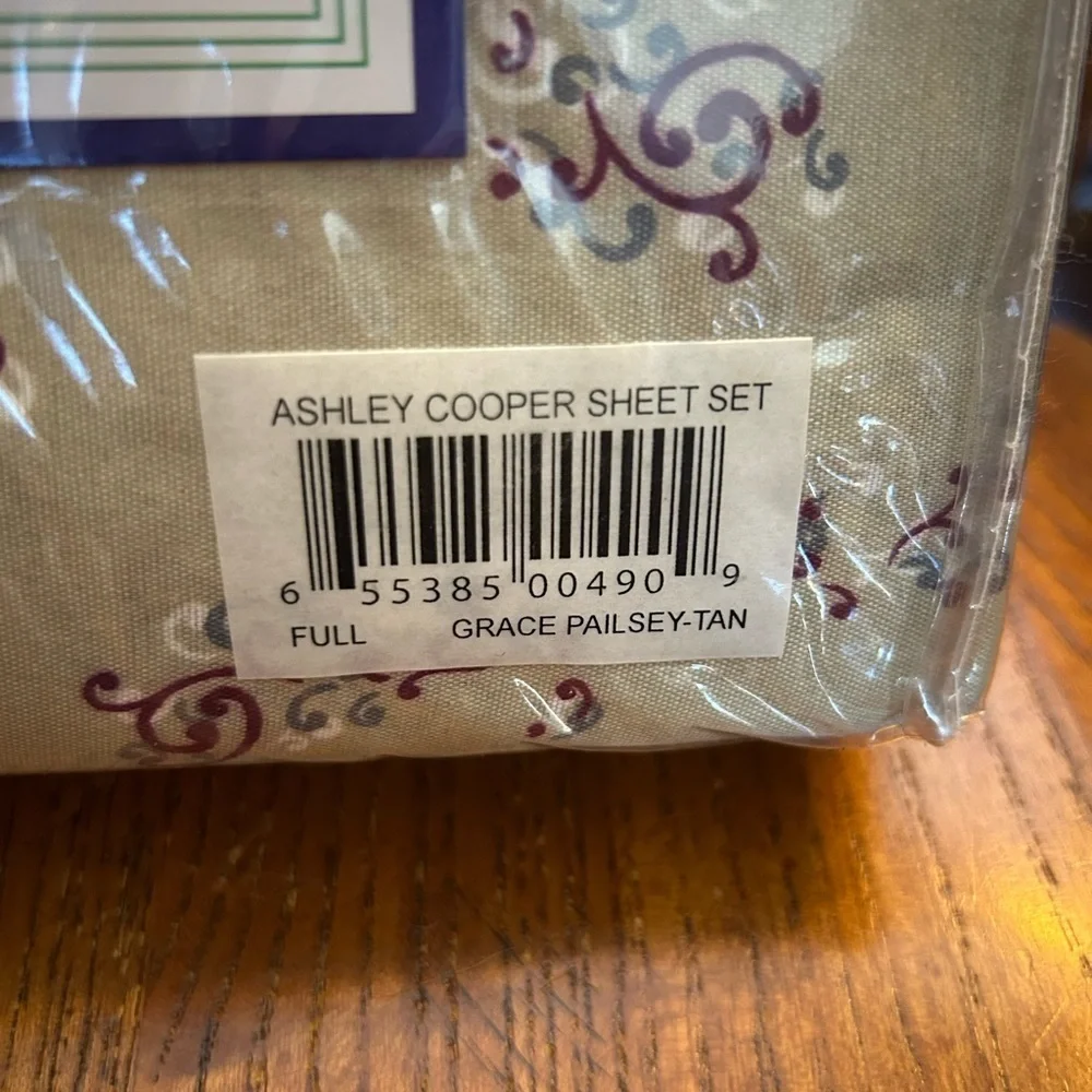 Ashley Cooper Micro Fiber Soft & Silky Full Sheet Set in Grace Paisley-Tan NEW!!